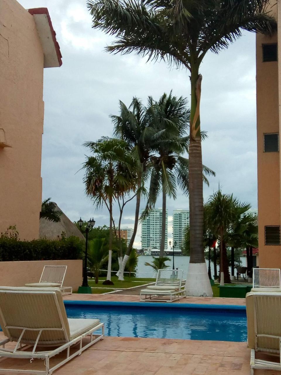 Grand Royal Lagoon Cancun Luaran gambar